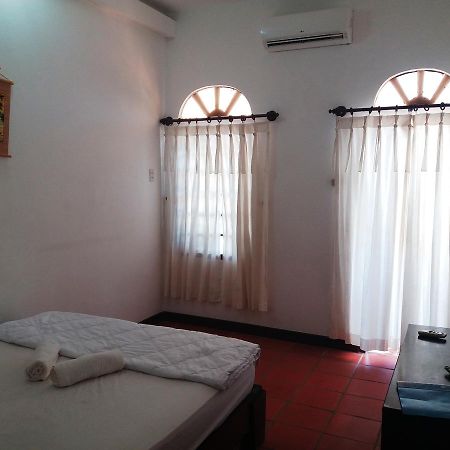 Bien Dua Backpacker Hotel Phan Thiet Exterior photo