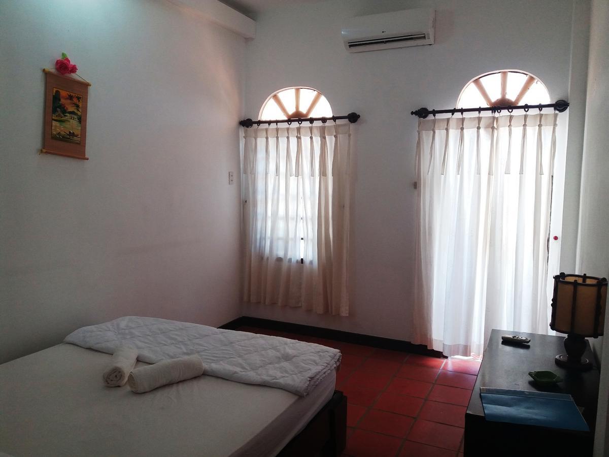 Bien Dua Backpacker Hotel Phan Thiet Exterior photo