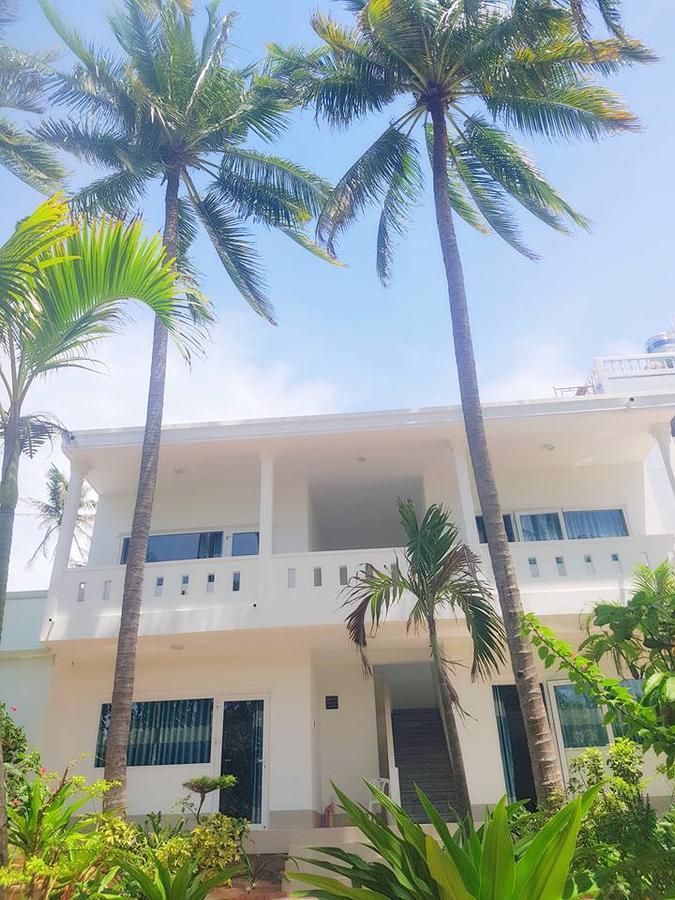 Bien Dua Backpacker Hotel Phan Thiet Exterior photo