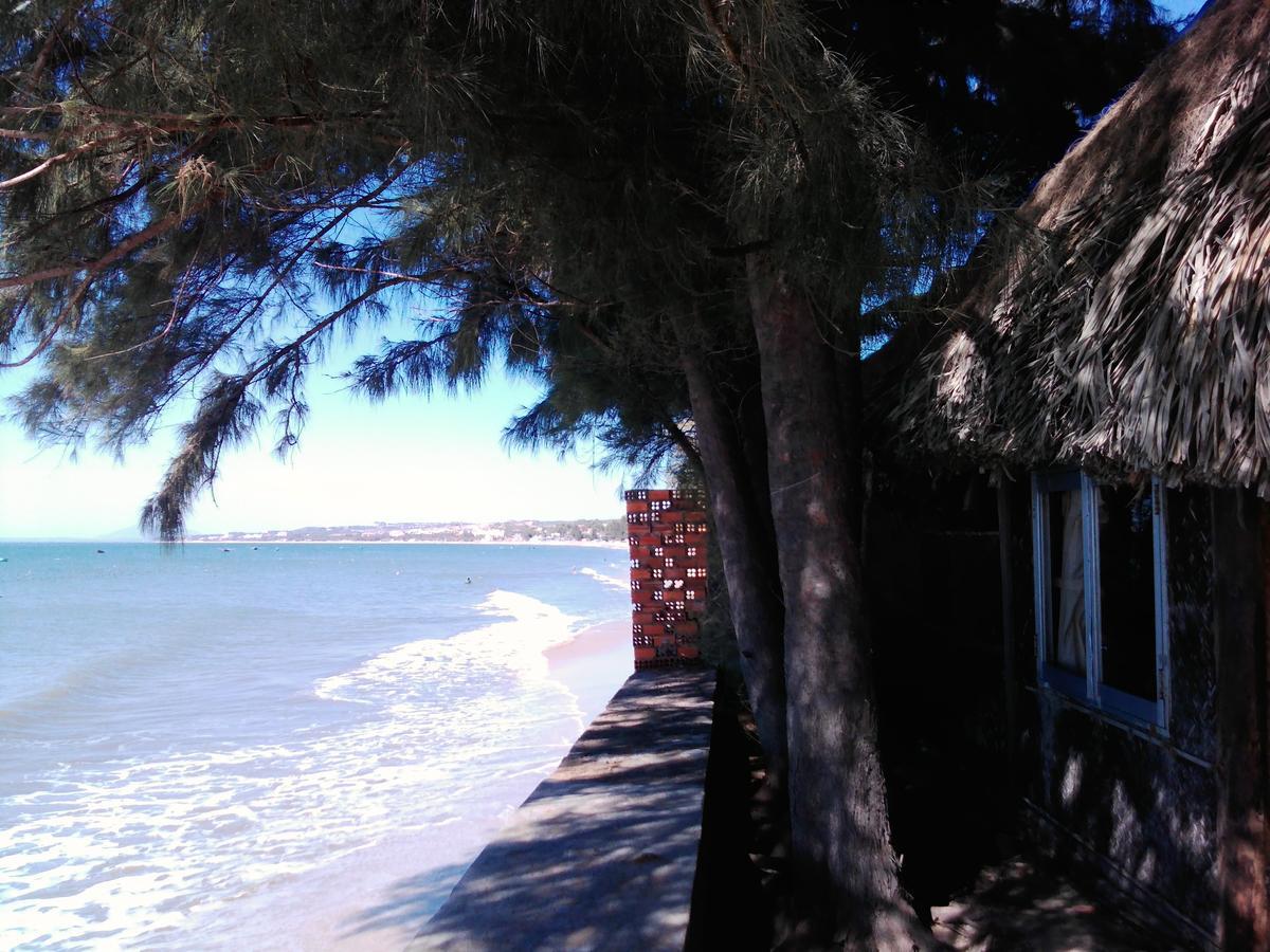 Bien Dua Backpacker Hotel Phan Thiet Exterior photo